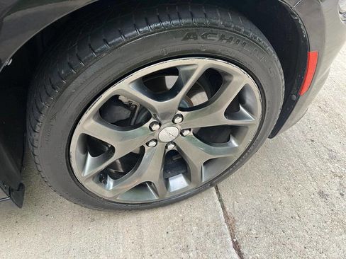 Used 2015 Dodge Charger SXT image 7