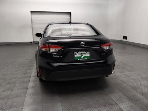 Used 2025 Toyota Corolla LE FWD image 6