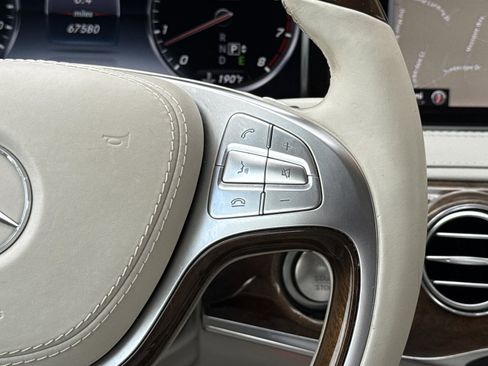 Used 2015 Mercedes-Benz S 550 Sedan image 32