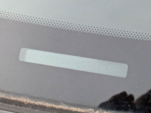 Used 2006 Scion xA FWD image 11