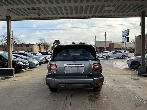 Used 2020 Nissan Armada SL w/ Premium Package image 6