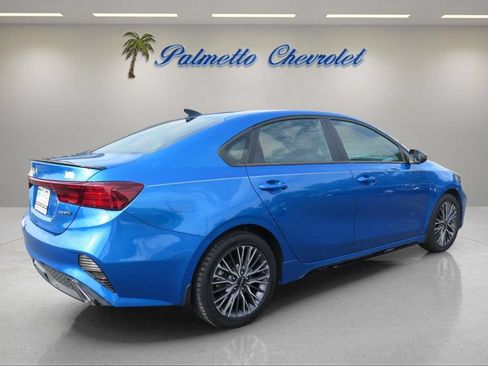 Used 2023 Kia Forte GT-Line FWD image 3