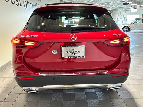 New 2026 Mercedes-Benz GLA 250 4MATIC image 5