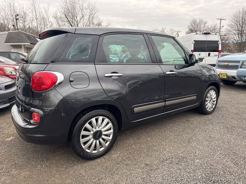 Used 2016 FIAT 500L Lounge image 8