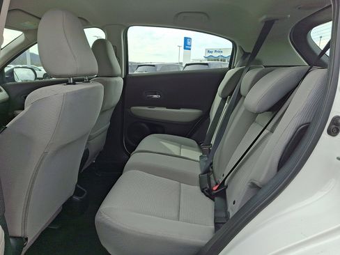 Used 2022 Honda HR-V LX image 10