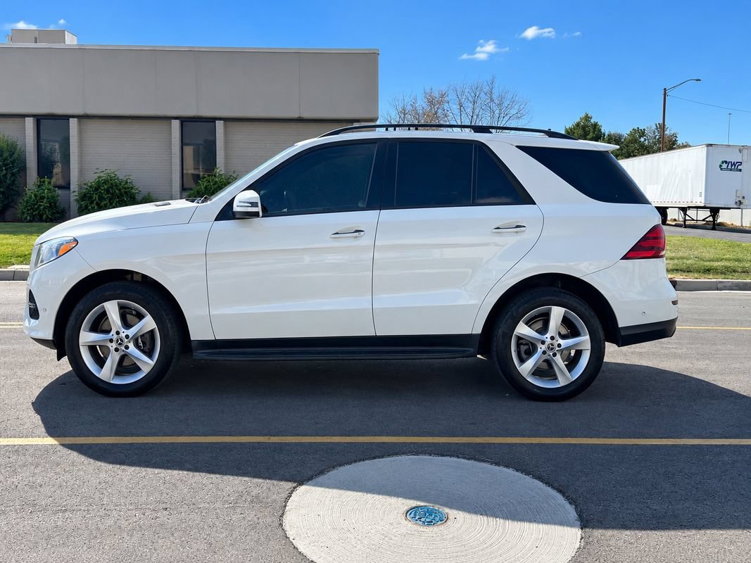 Used 2018 Mercedes-Benz GLE 350 4MATIC image 2