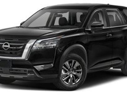 Used 2025 Nissan Pathfinder SV