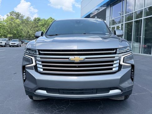 Used 2021 Chevrolet Suburban High Country AWD/4WD image 3