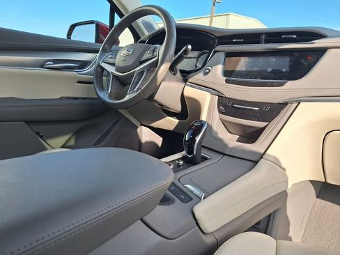 Certified 2023 Cadillac XT5 Premium Luxury image 27