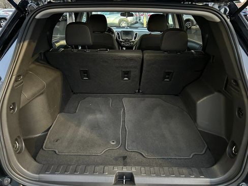 Used 2022 Chevrolet Equinox LT image 8