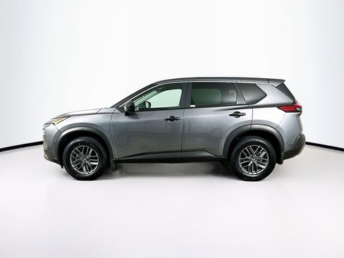 Used 2023 Nissan Rogue S image 4