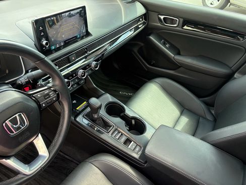 Certified 2024 Honda Civic Touring image 17