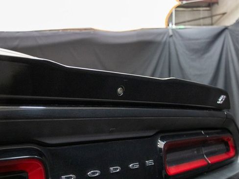 Used 2022 Dodge Challenger GT image 13