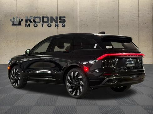 New 2026 Lincoln Nautilus Reserve w/ Jet Appearance Package AWD/4WD image 6