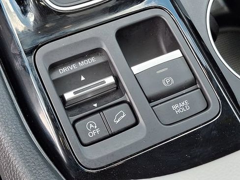 Used 2023 Honda Pilot Elite image 26