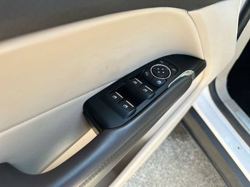 Used 2019 Lincoln MKC Reserve AWD/4WD image 26