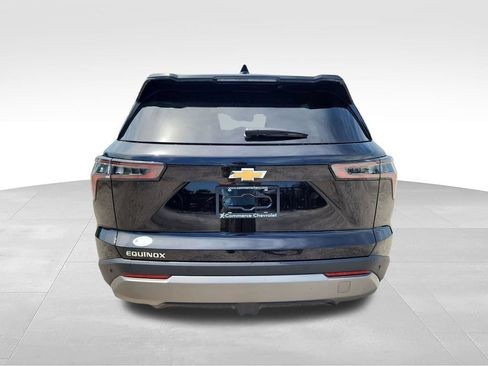 Certified 2026 Chevrolet Equinox LT FWD image 6