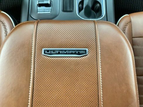 Used 2024 GMC Sierra 3500 Denali Ultimate AWD/4WD image 12