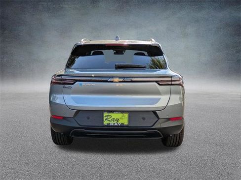 New 2026 Chevrolet Equinox EV LT image 5