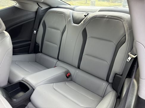 Used 2020 Chevrolet Camaro LT w/ RS Package image 32