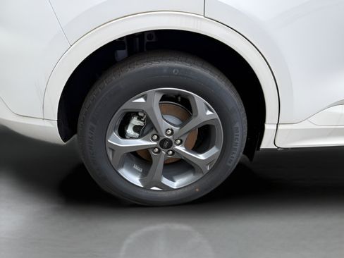 Used 2024 Ford Escape ST-Line Select w/ Tech Pack #2 AWD/4WD image 30
