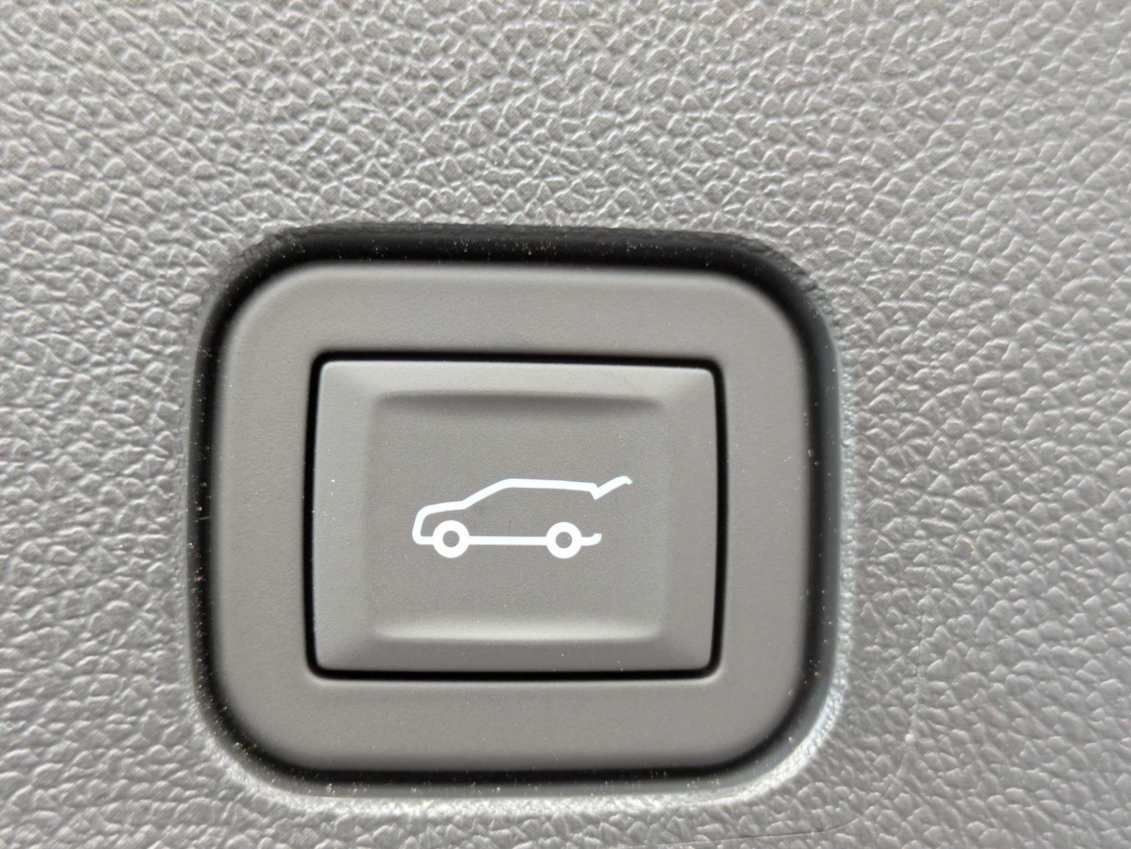New 2027 Chevrolet Traverse Z71 w/ Enhanced Driving Package AWD/4WD image 8