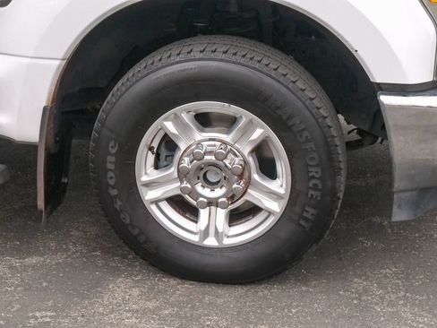 Used 2017 Ford F350 XLT w/ XLT Value Package RWD image 5