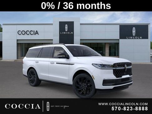 New 2025 Lincoln Navigator Reserve w/ Jet Appearance Package AWD/4WD image 7