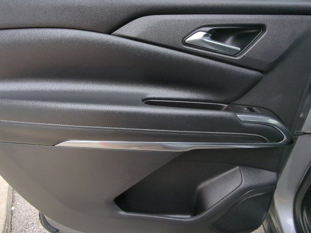 Used 2024 Chevrolet Traverse LT FWD image 27