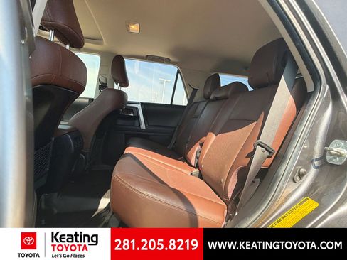Used 2021 Toyota 4Runner Limited AWD/4WD image 10
