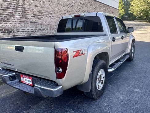 Used 2005 Chevrolet Colorado LS RWD image 15