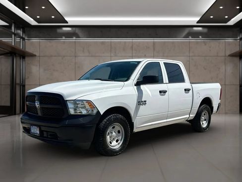 Used 2017 RAM 1500 Tradesman w/ Popular Equipment Group AWD/4WD image 3