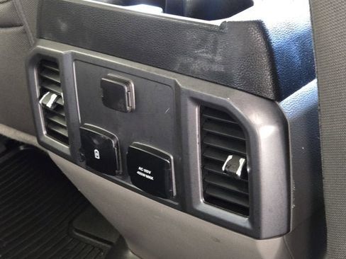 Used 2020 Ford F150 XLT w/ Equipment Group 302A Luxury image 11