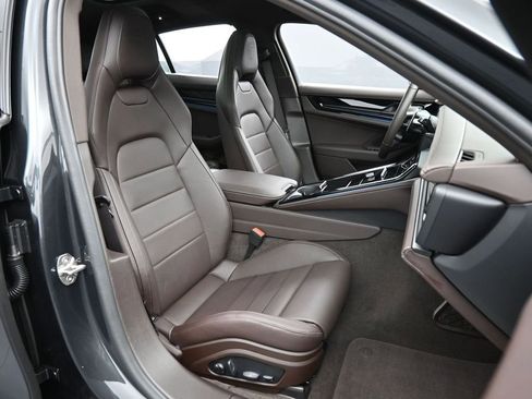 New 2026 Porsche Panamera image 31