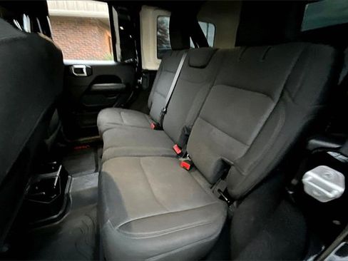 Used 2020 Jeep Wrangler Unlimited Sahara w/ Uconnect 4C Nav & Sound Group image 19