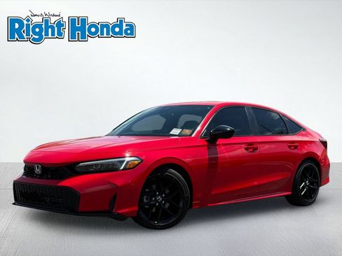 Used 2025 Honda Civic Sport image 2