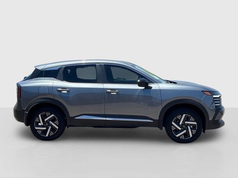 New 2026 Nissan Kicks SV FWD image 6