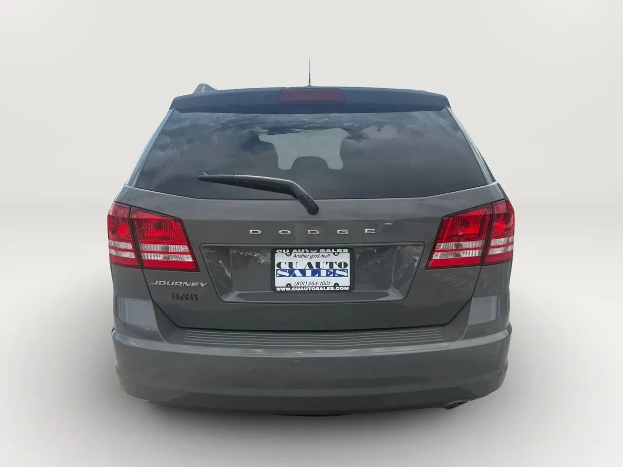 Used 2020 Dodge Journey SE w/ Blacktop Package FWD image 4