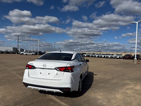 Certified 2024 Nissan Versa S w/ Trunk Package image 12