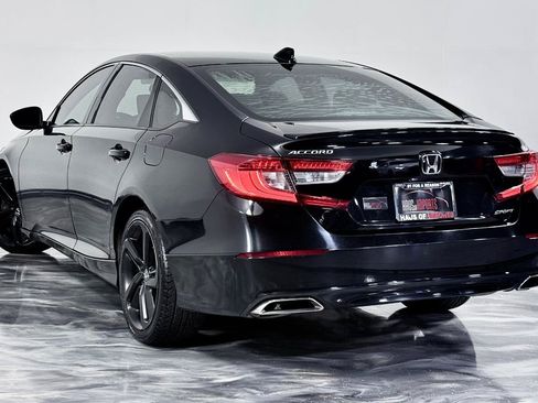 Used 2019 Honda Accord Sport image 11