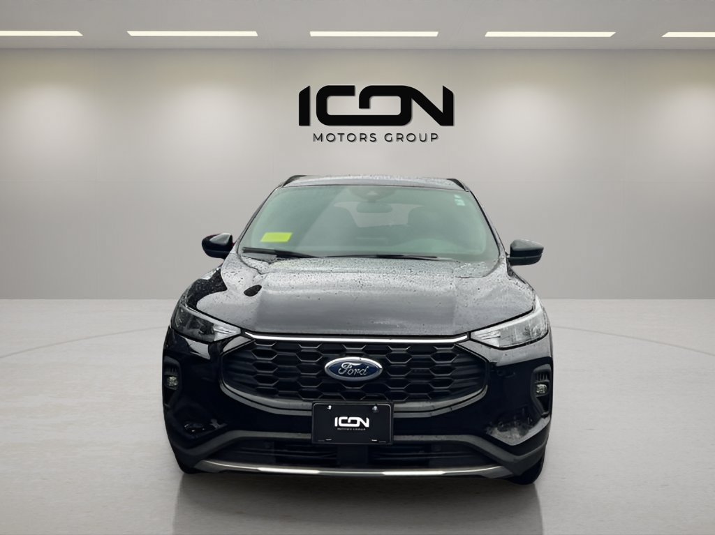 Used 2025 Ford Escape ST-Line Select AWD/4WD image 8