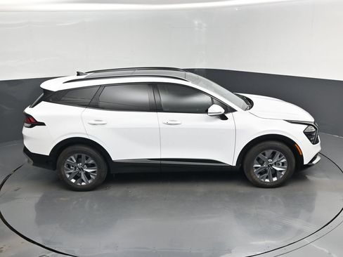 Used 2025 Kia Sportage SX FWD image 13