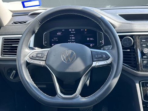 Used 2022 Volkswagen Atlas SE w/ Panoramic Sunroof Package image 15