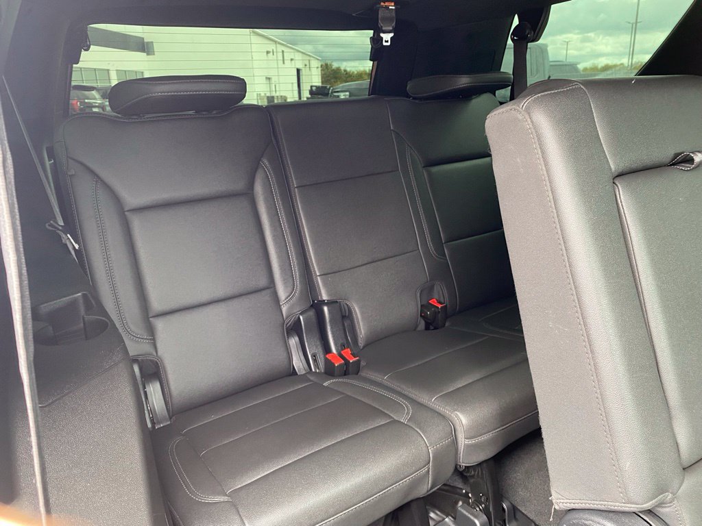 Used 2023 Chevrolet Tahoe LT RWD image 17