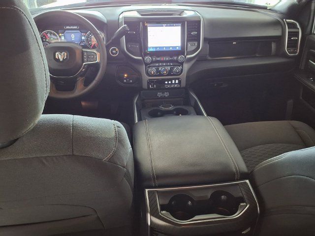 Used 2025 RAM 3500 Big Horn AWD/4WD image 23