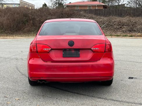 Used 2014 Volkswagen Jetta S image 5