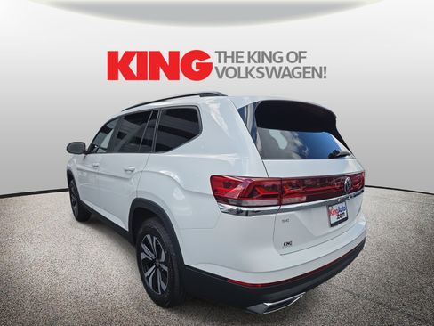 New 2026 Volkswagen Atlas SE image 6