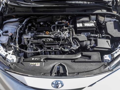 Certified 2023 Toyota Corolla SE image 28