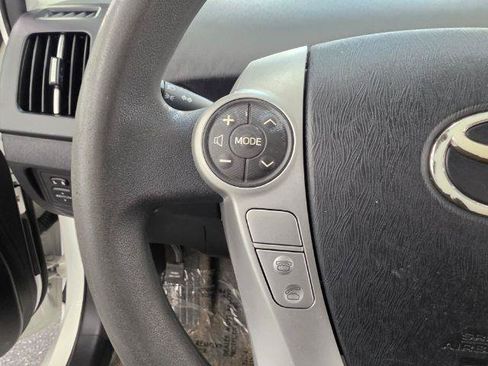 Used 2013 Toyota Prius Two FWD image 12