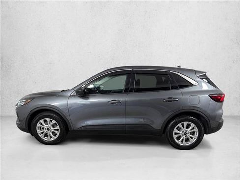 Used 2024 Ford Escape Active FWD image 6